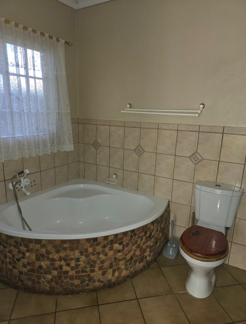 4 Bedroom Property for Sale in Dan Pienaar Free State